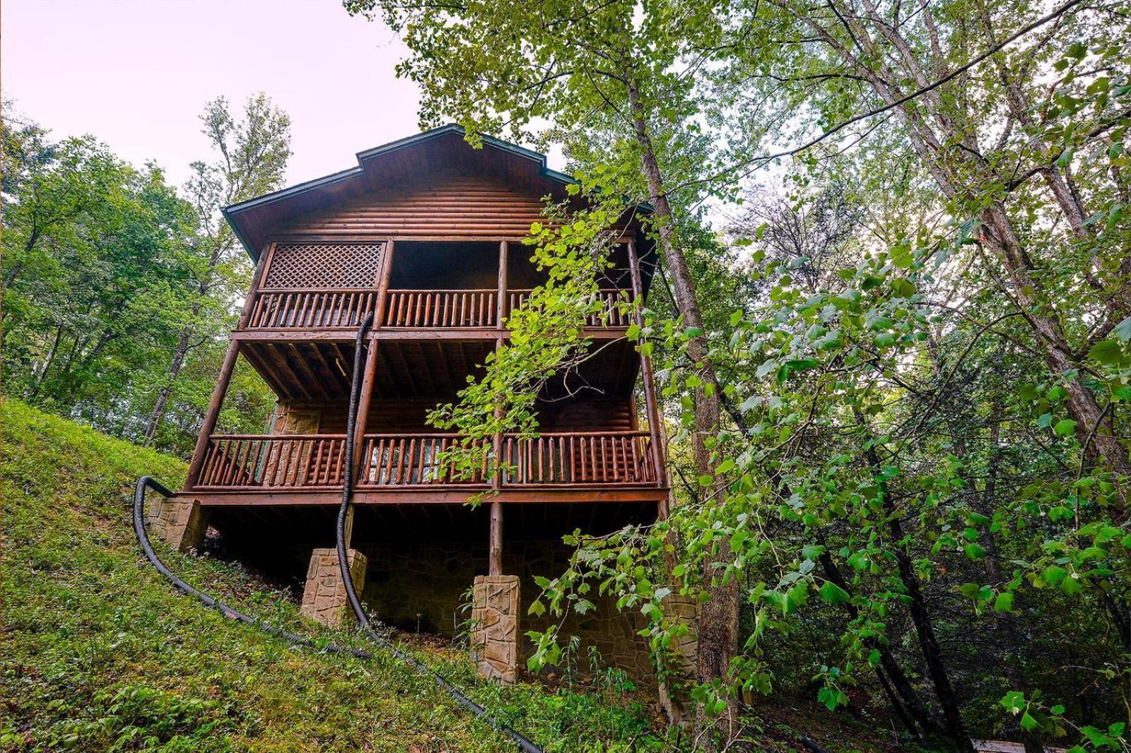 Fixin To Villa Gatlinburg Exterior photo